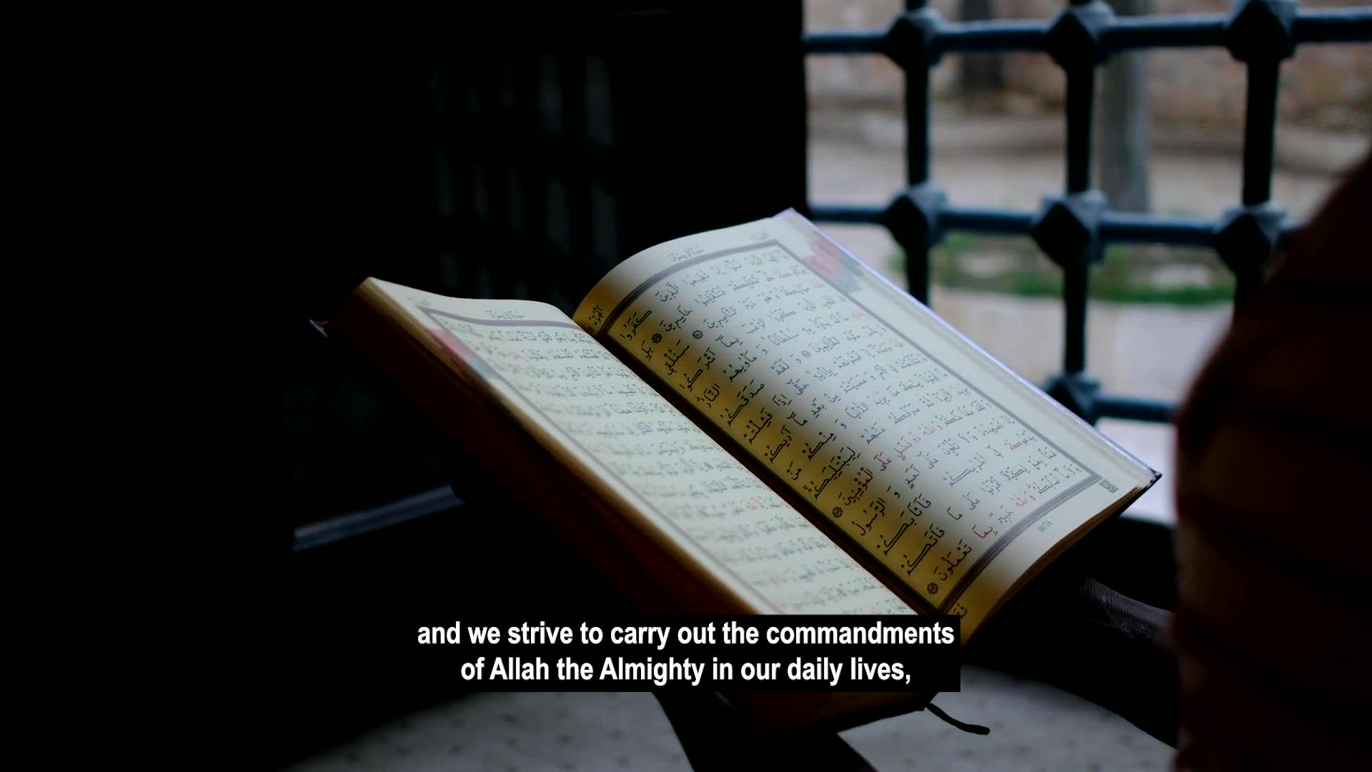 Translation Of The Holy Qur'an in Kyrgyz & Russian | Jalsa Salana UK 2023