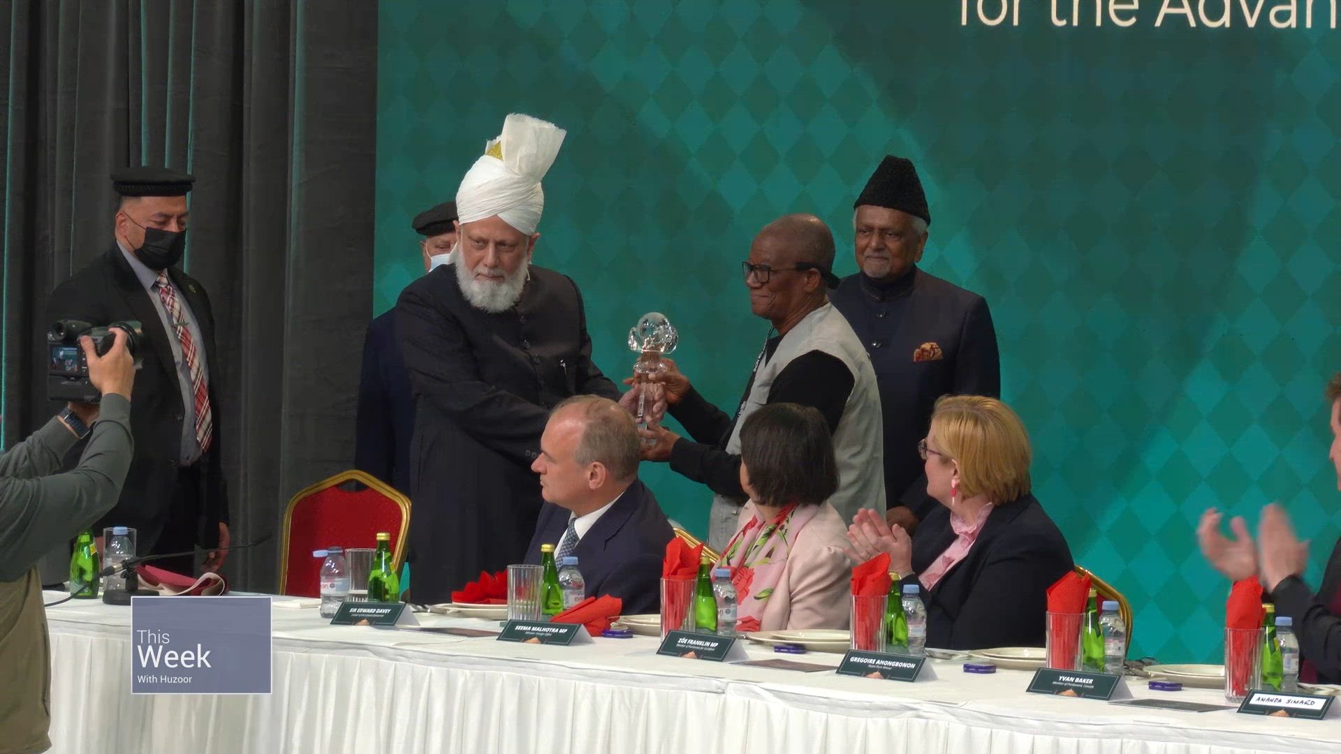 This Week With Huzoor